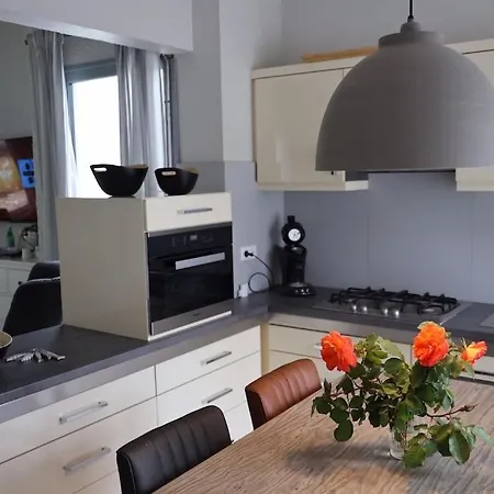 Les Fontaines Lanton