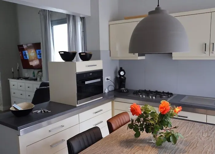 Les Fontaines Lanton